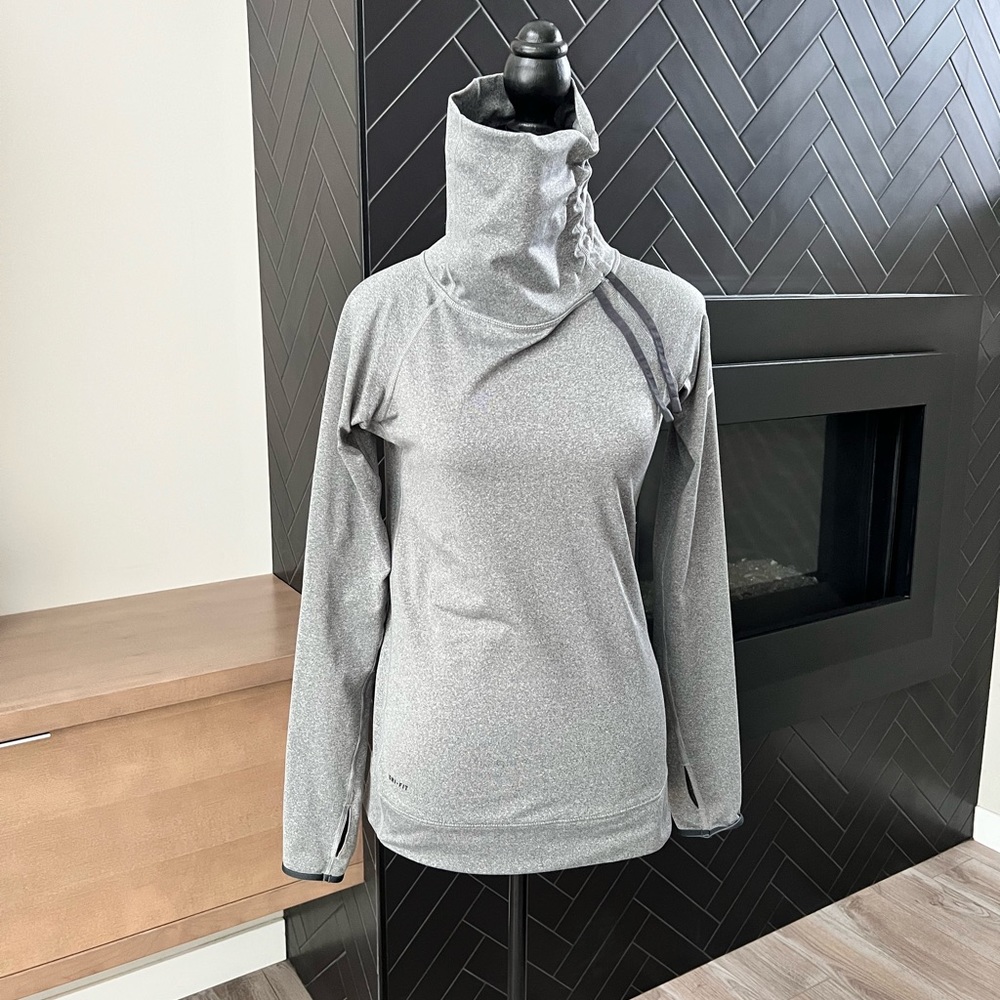 Nike Pro DriFit top